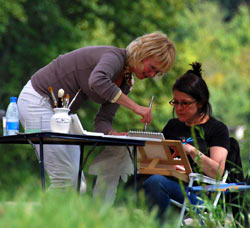 Jill Fellows - Painting tutor at painting workshop in France